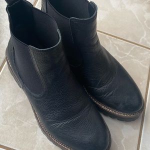 Caslon Miller Water-résistant Chelsea boot
